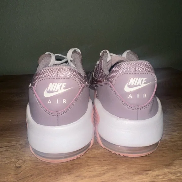 Nike Air Max Excee Running Sneakers size 7Y or women’s 8.5 - Picture 4 of 9